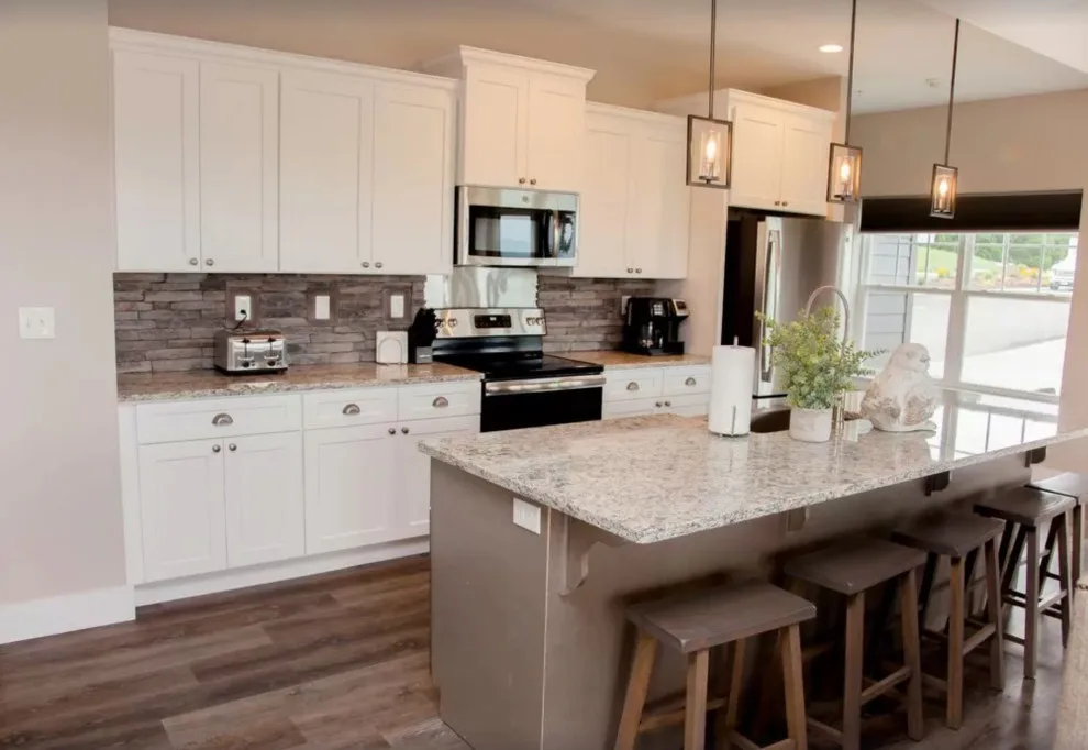 Branson Lakeside Home Design by One Of A Kind - Photo 12