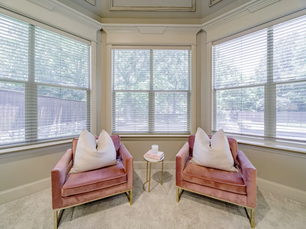 Colleyville Owner's Oasis by Anntraves Interior Design - Photo 2