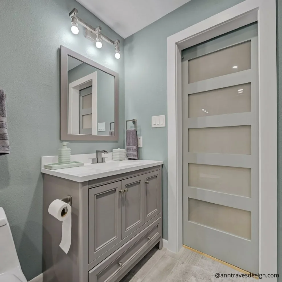 Project Restroom Serenity by Anntraves Interior Design - Photo 5