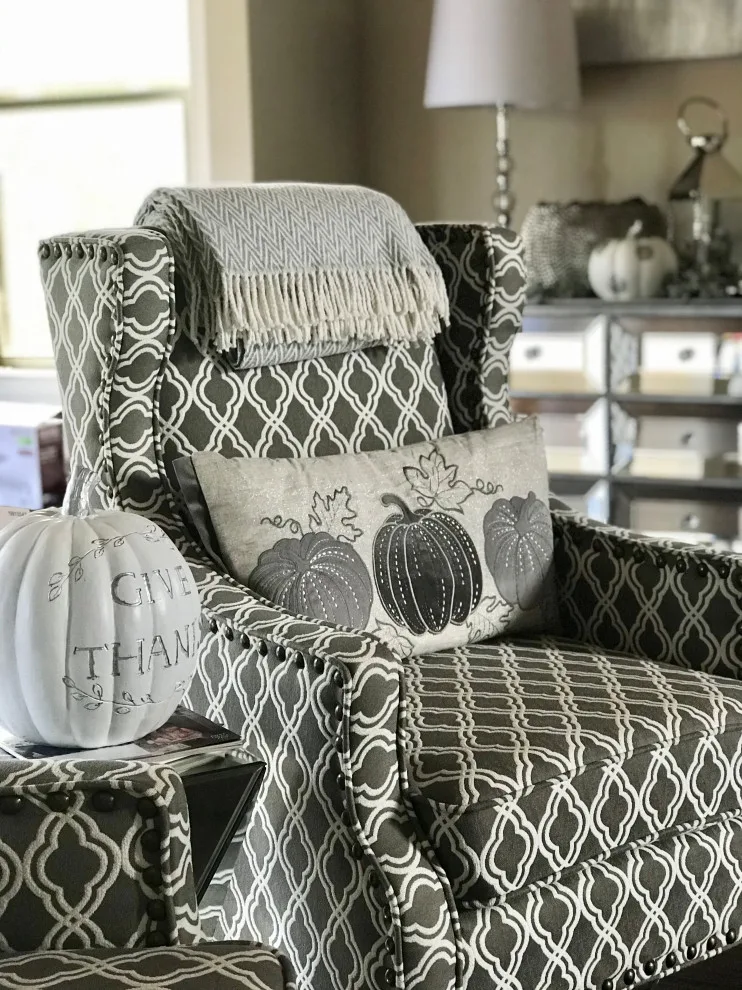 Autumn Decorations 2019 by JACE Interiors, LLC - Photo 3
