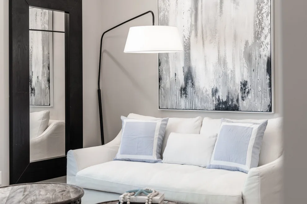 Azure Sea Cottage by GoldLeaf Interior - Photo 33