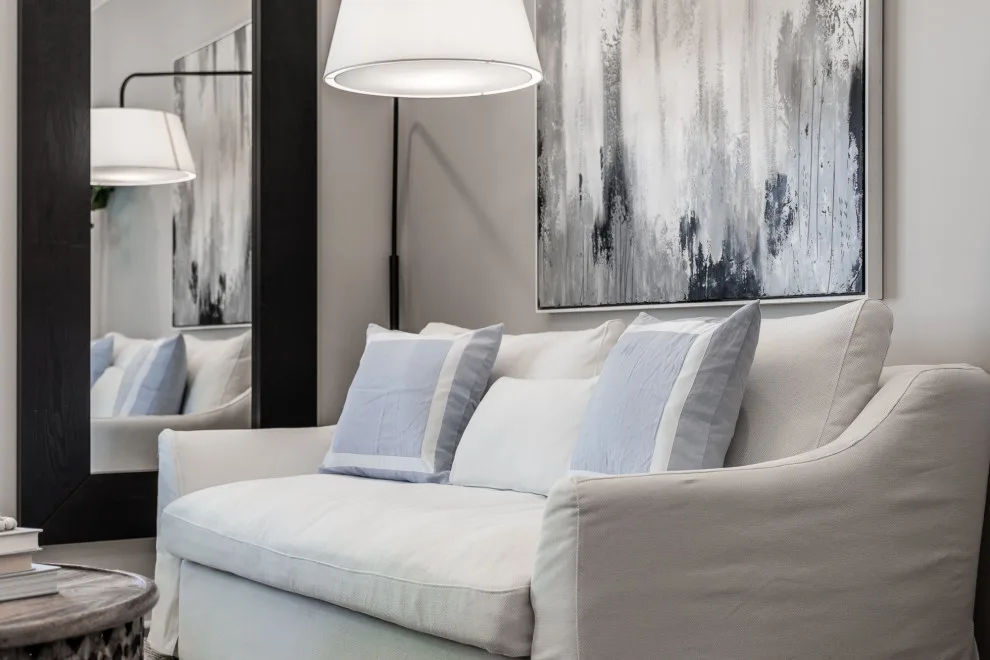 Azure Sea Cottage by GoldLeaf Interior - Photo 12