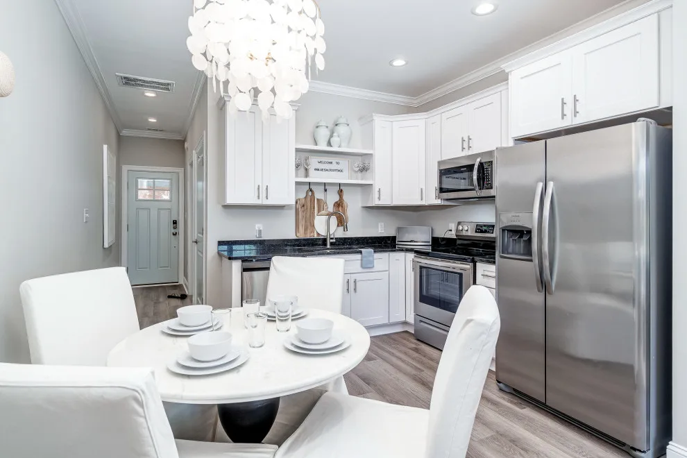 Azure Sea Cottage by GoldLeaf Interior - Photo 17