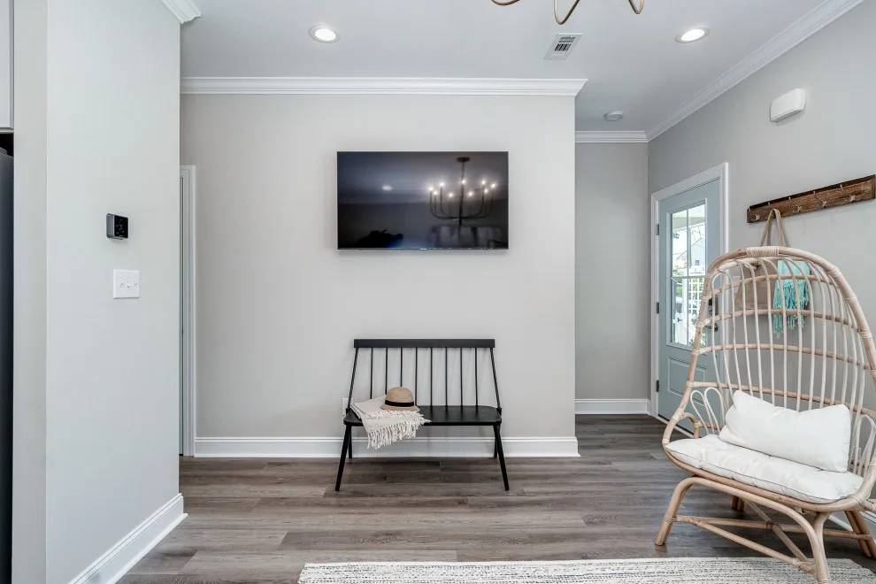 Azure Sea Cottage by GoldLeaf Interior - Photo 8