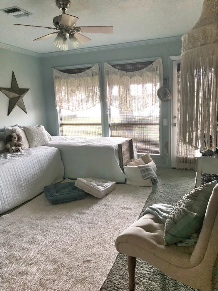 Guest Bedrooms at the Lake Home by Debi Lynn Interior Designs, LLC - Photo 9