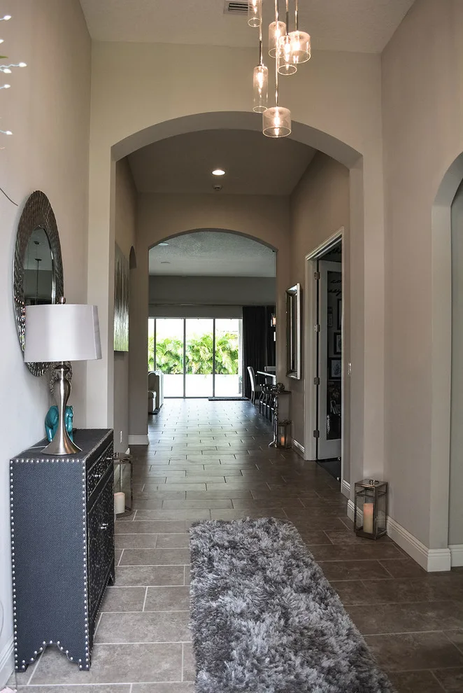 Modern Elegant Residence by Maria Rose Interiors LLC - Photo 4