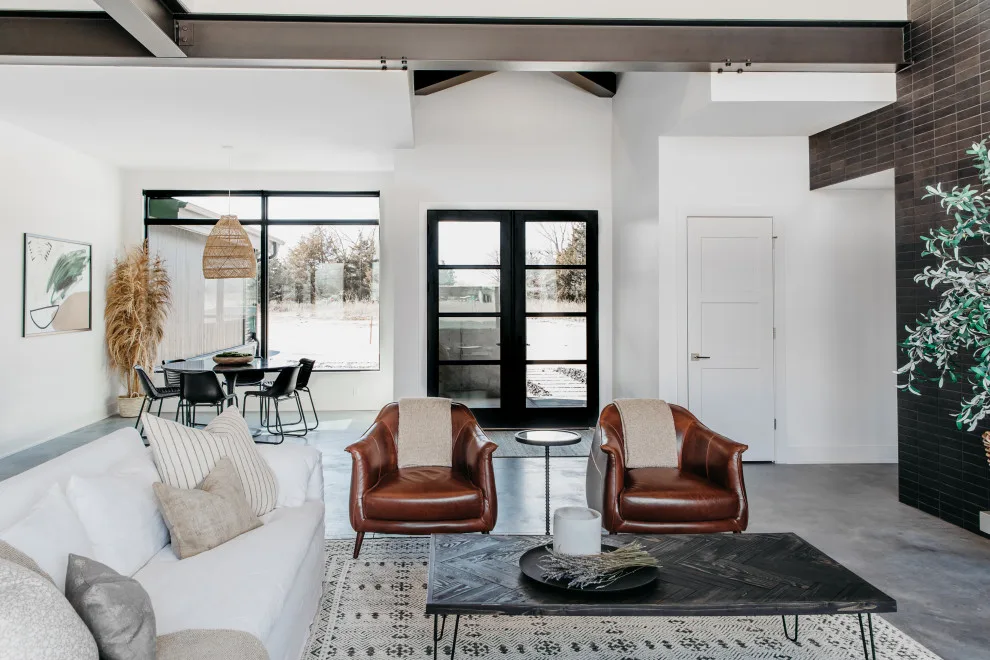 Contemporary Lakehouse in Ashland by Amethyst Home - Photo 31