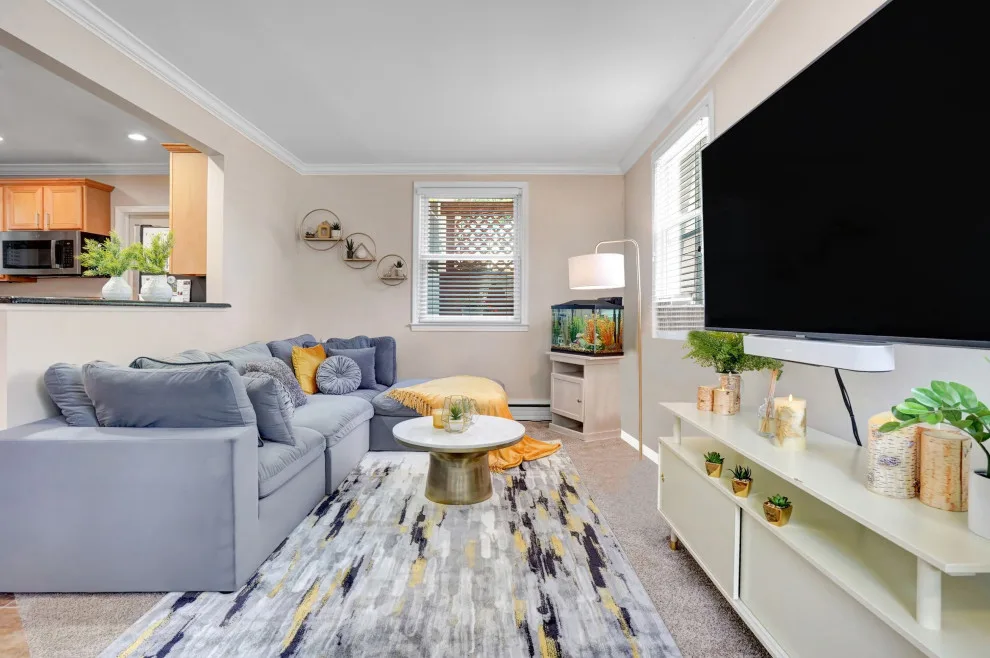 Contemporary Lounge Space by Leave It To Meeka Interior Décor - Photo 6