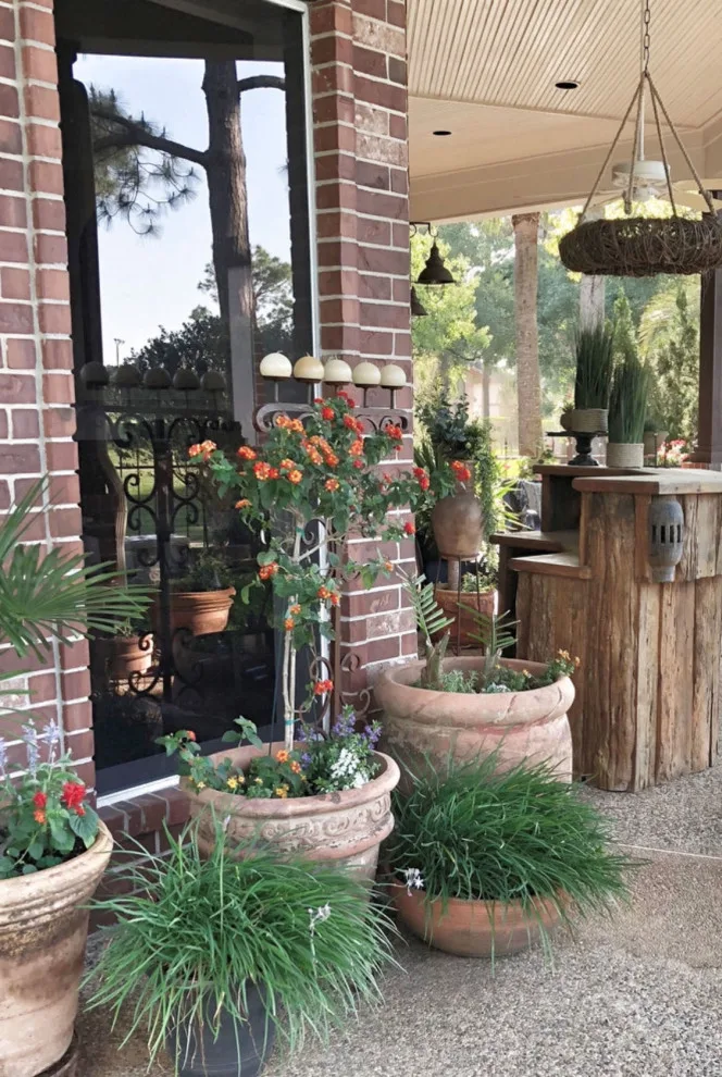 Exterior Veranda by Debi Lynn Interior Designs, LLC - Photo 6