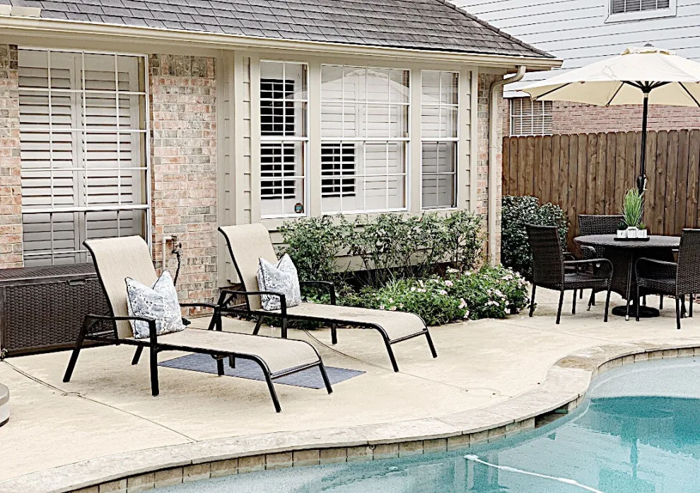 Outdoor Terrace by Debi Lynn Interior Designs, LLC - Photo 2