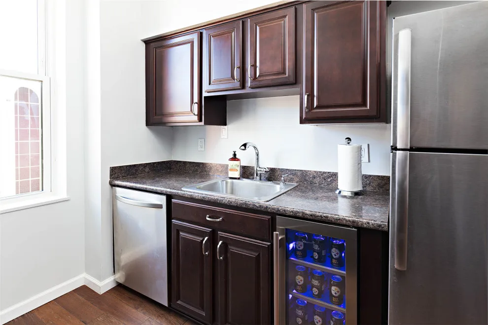 Elite Design & Home Staging - Photo 5