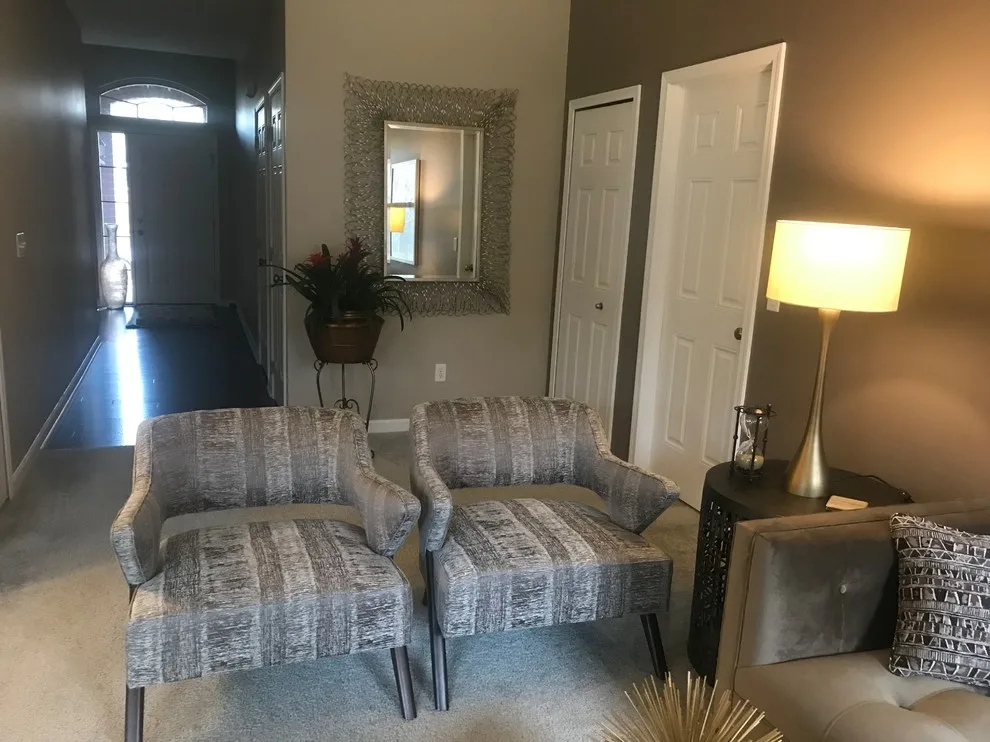 Resting River Road by Fantabulous Interiors - Photo 3