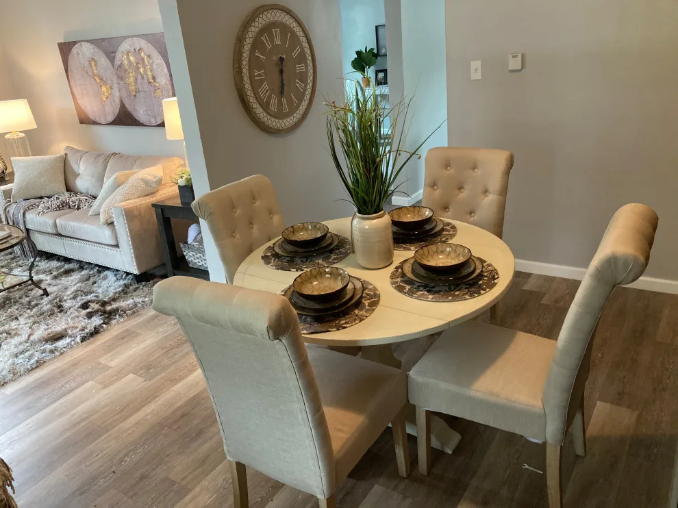 Centerline Staging by Fantabulous Interiors - Photo 4
