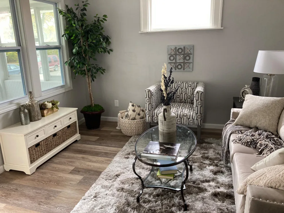 Centerline Staging by Fantabulous Interiors - Photo 5