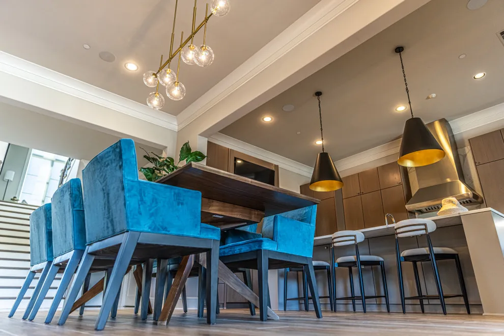 Lakeway Studio by Anntraves Interior Design - Photo 5