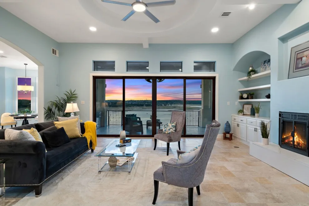 Lago Vista Watercliffe Drive by Show-Off Home LLC - Photo 3