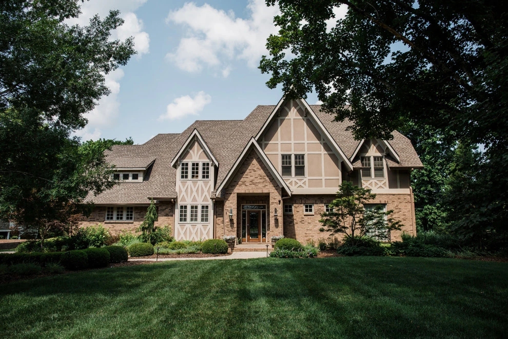 English Elegance & Hardscaping | Nashville, TN by Gardens Of Babylon Landscapes - Photo 7