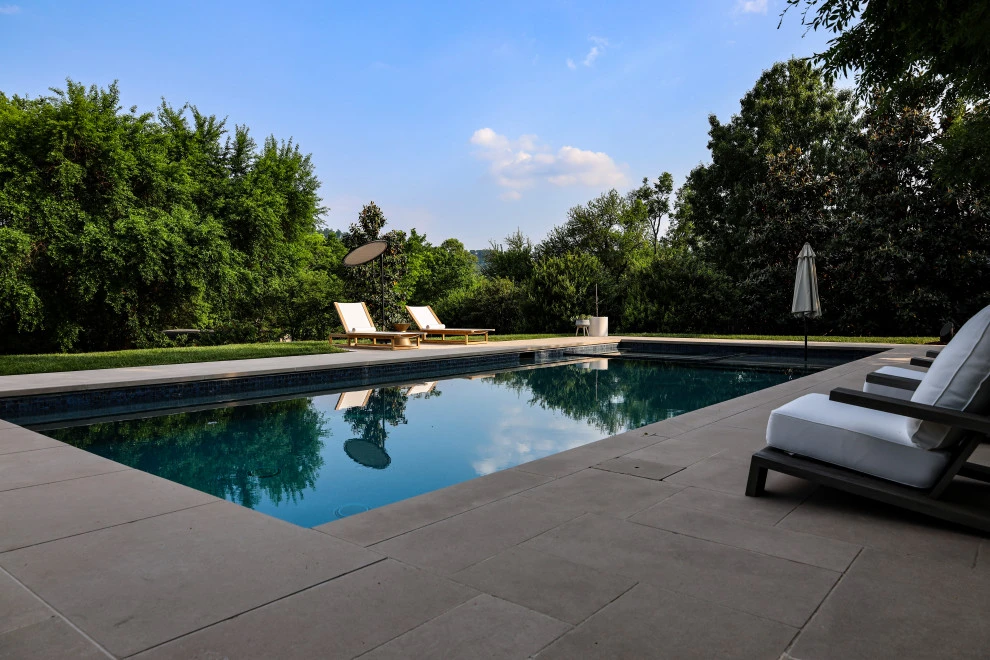 Estate Garden with Pool | Nashville, TN by Gardens Of Babylon Landscapes - Photo 9