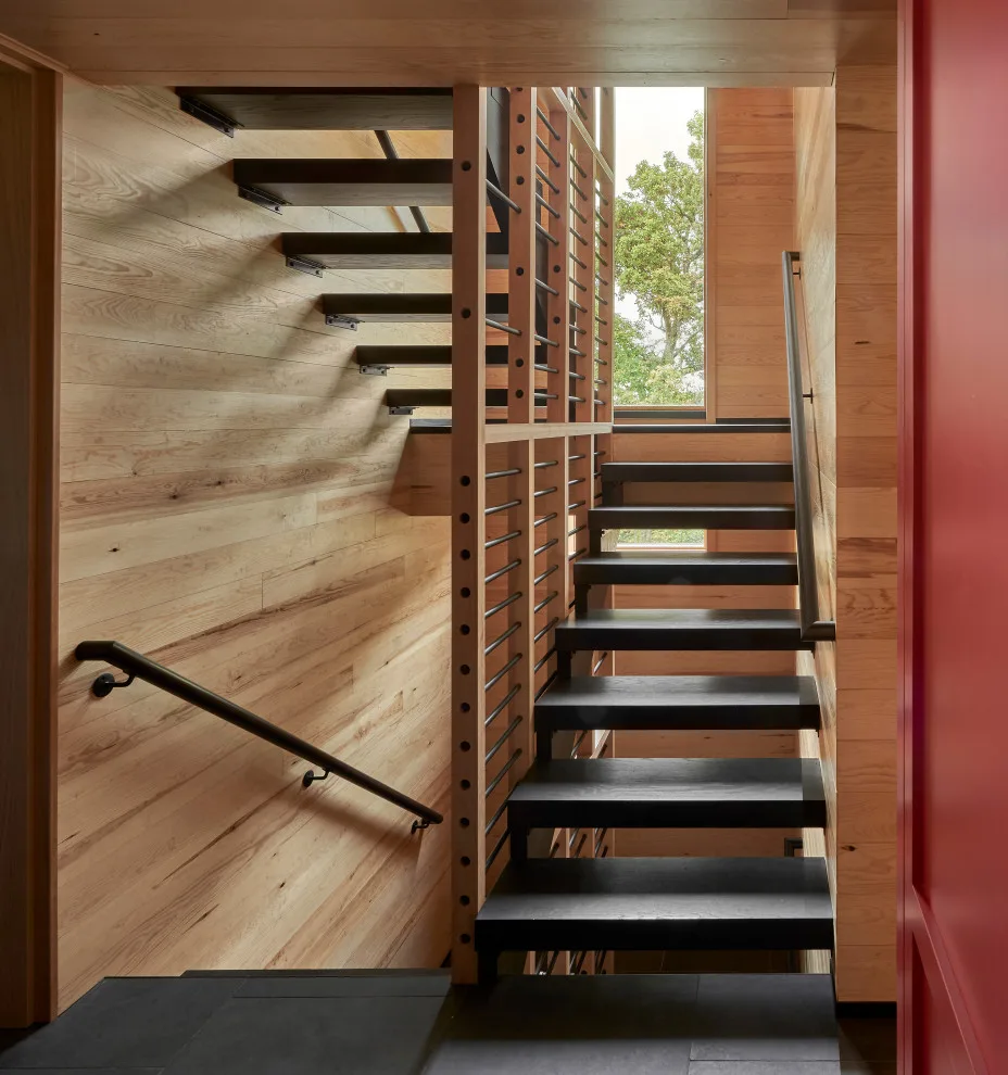Haas Valley Agriculture by Searl Lamaster Howe Architects - Photo 2