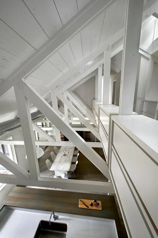 Harbert Cabin by Searl Lamaster Howe Architects - Photo 10