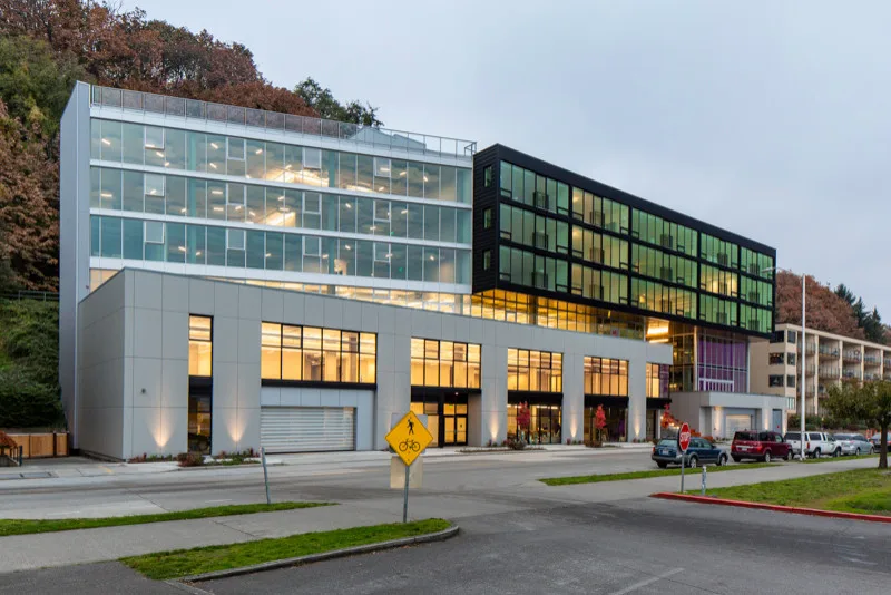 Harbor Avenue Campus by Rhodes Architecture + Light - Photo 6