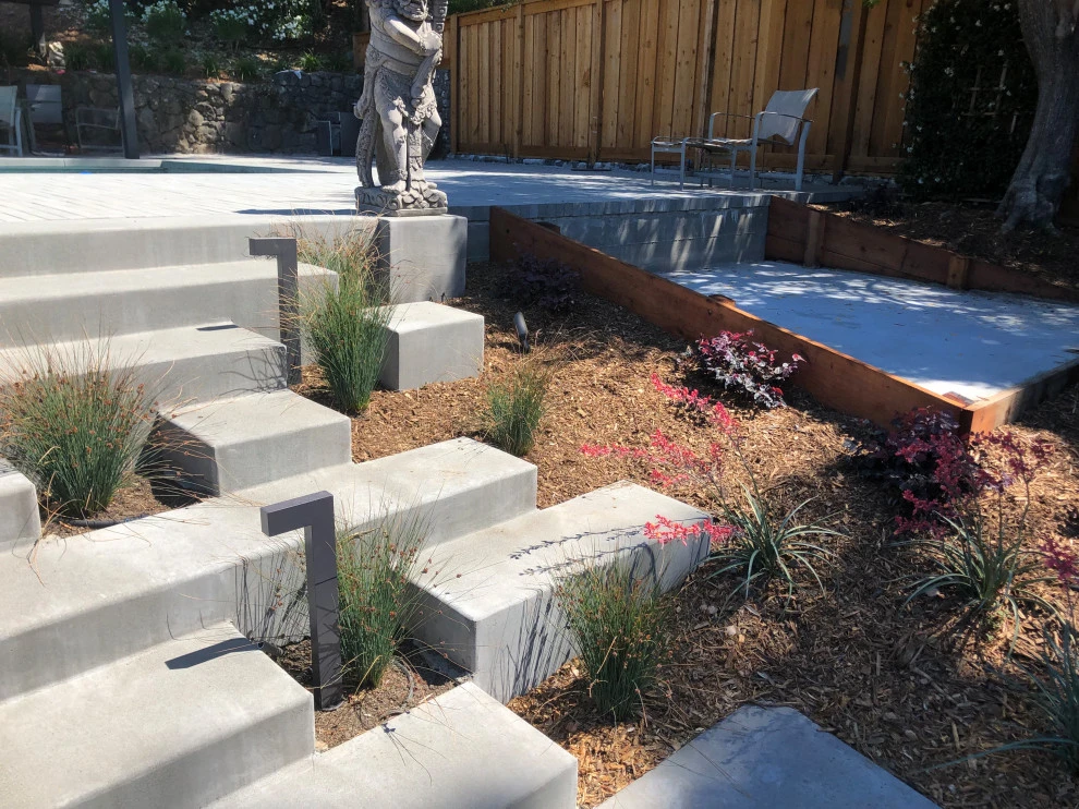 Kent Woodlands Contemporary Estate by Gary Torney Landscaping Co. - Photo 6