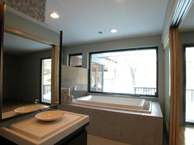 HGTV Bathroom by AWARDA Architects - Photo 2
