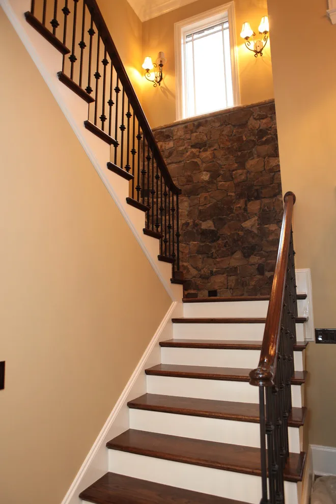 Mountain Artisan Builder by Ashley J. Design - Photo 5