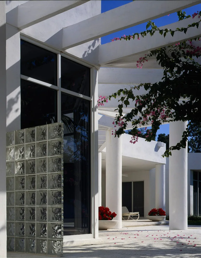 Elevated Pines - Miami by Jorge L. Esteban Architecture & Planning - Photo 2