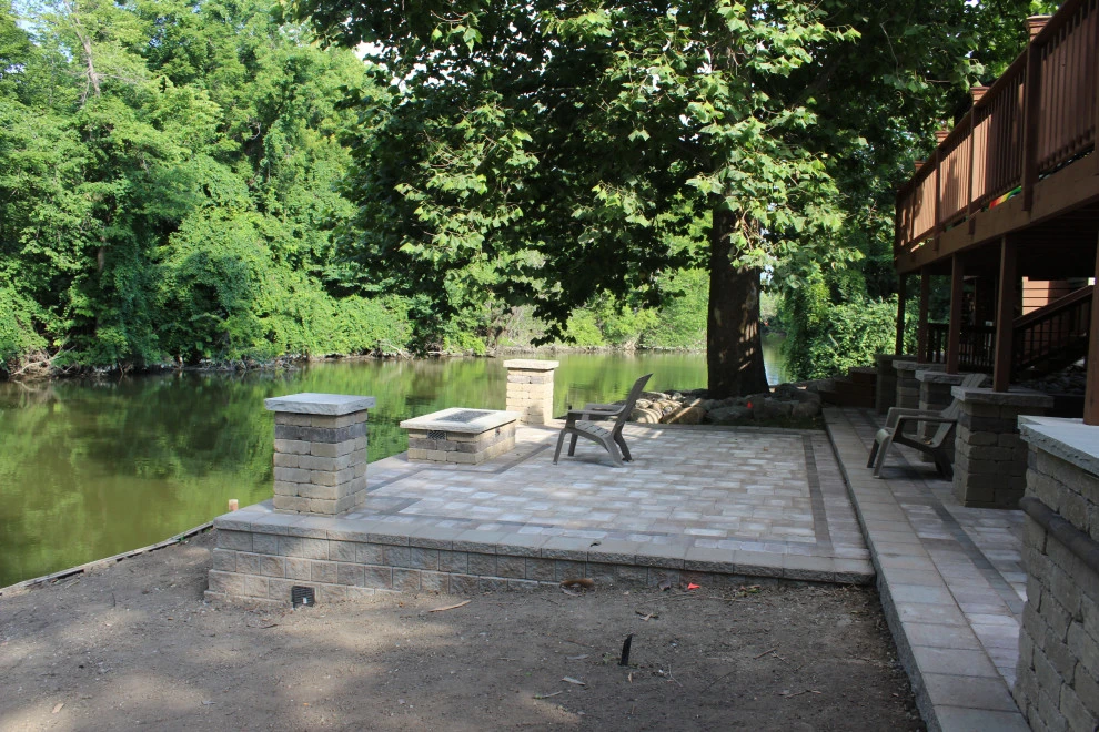 Paver Patio featuring built in grill by GLC Lawn & Landscaping LLC - Photo 8
