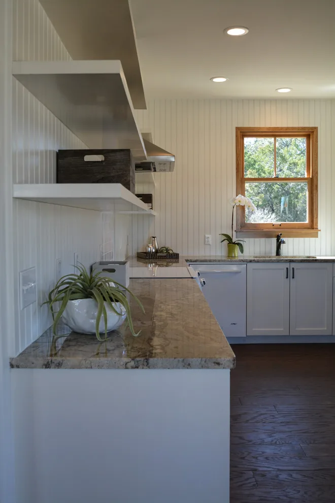 Cottage in the Hill Country by Clark Richardson Architects - Photo 5
