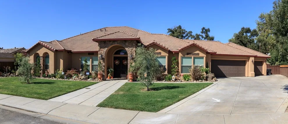 Hillsborough Estates Parcel 39 by California At Home - Photo 2