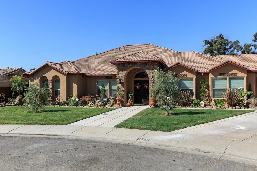 Hillsborough Estates Parcel 39 by California At Home - Photo 4