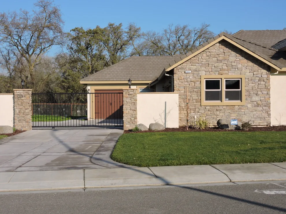 Hillsborough Estates Parcel 42 by California At Home - Photo 2