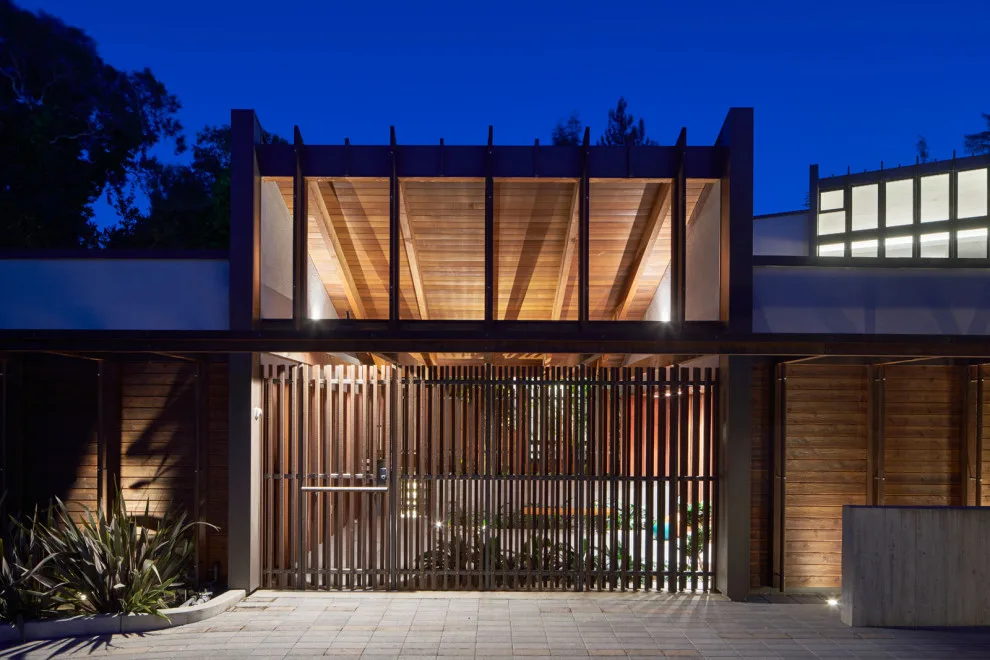 Contemporary Art Gallery Home by Marc Newman Architect - Photo 9