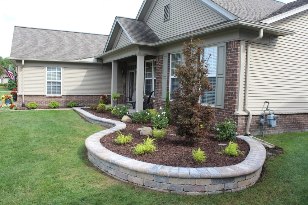 Landscaping Makeover by GLC Lawn & Landscaping LLC - Photo 2