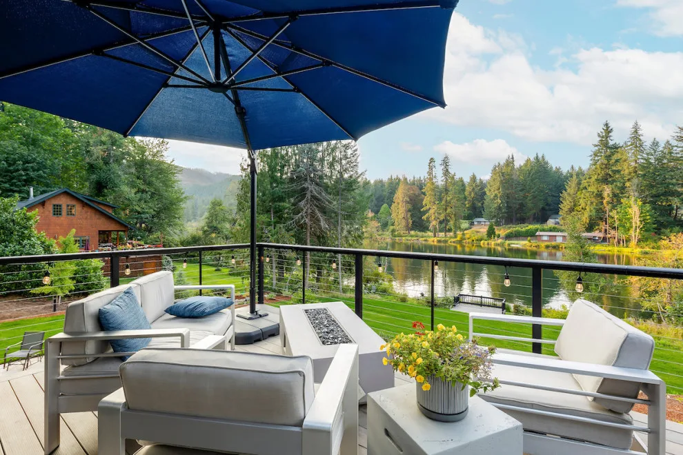 Holiday Farm Residential Reconstruction After Fire by Agate Architecture, LLC - Photo 6