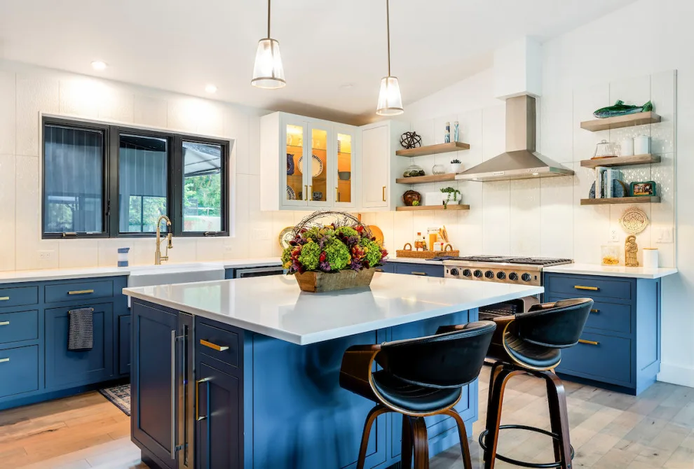 Holiday Farm Residential Reconstruction After Fire by Agate Architecture, LLC - Photo 26