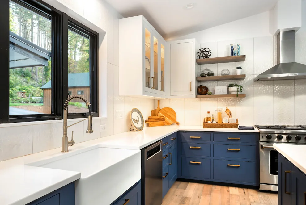 Holiday Farm Residential Reconstruction After Fire by Agate Architecture, LLC - Photo 23