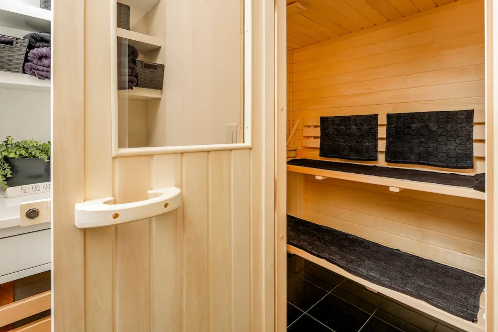 Holiday Farm Residential Reconstruction After Fire by Agate Architecture, LLC - Photo 25