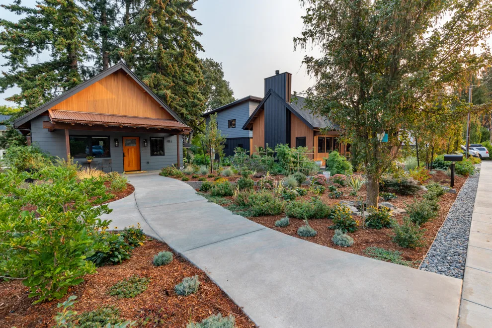 Hood River Home with Accessory Dwelling Unit by McLaughlin Design & Construction LLC - Photo 4