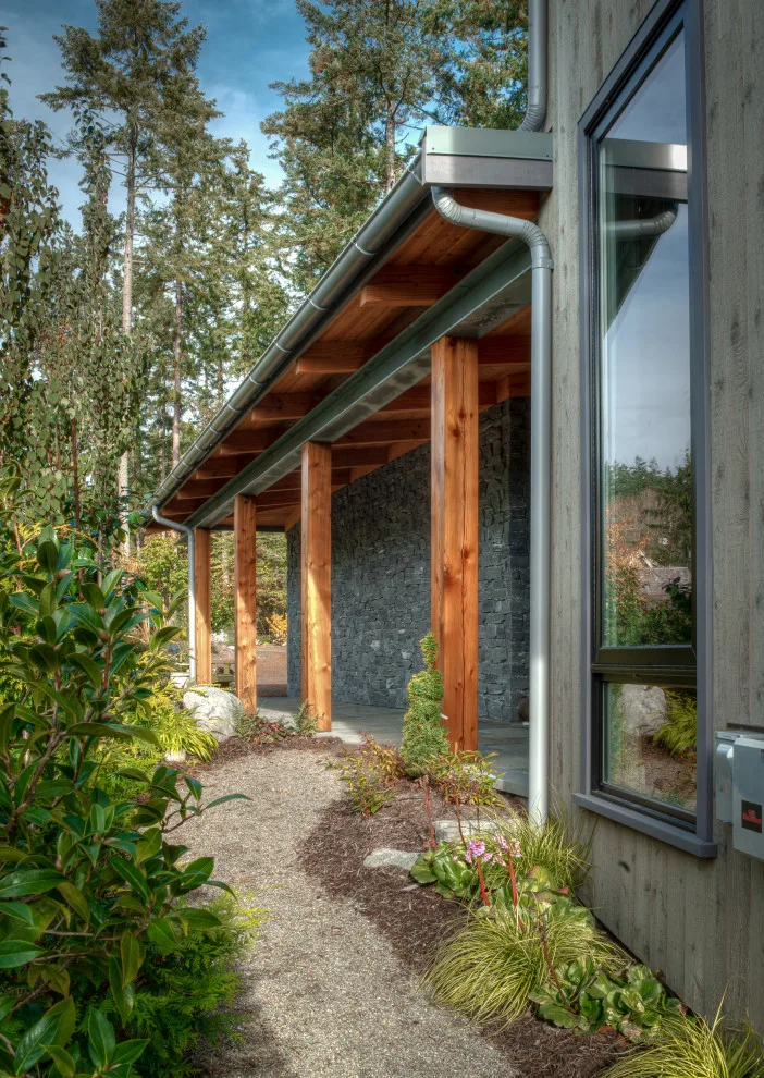 Residence by Pleasant Beach by Tom Kuniholm Architects - Photo 4