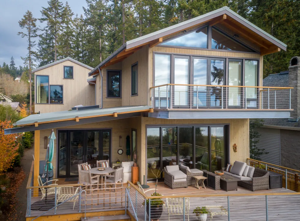 Residence by Pleasant Beach by Tom Kuniholm Architects - Photo 3