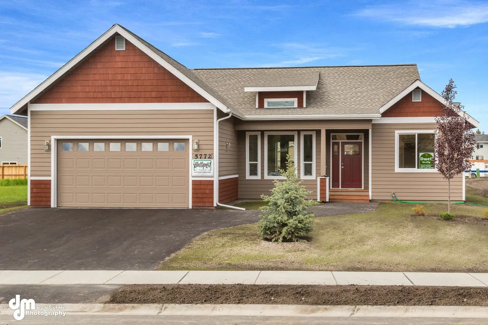Exterior Home Designs by RED Design, Ltd. - Photo 10