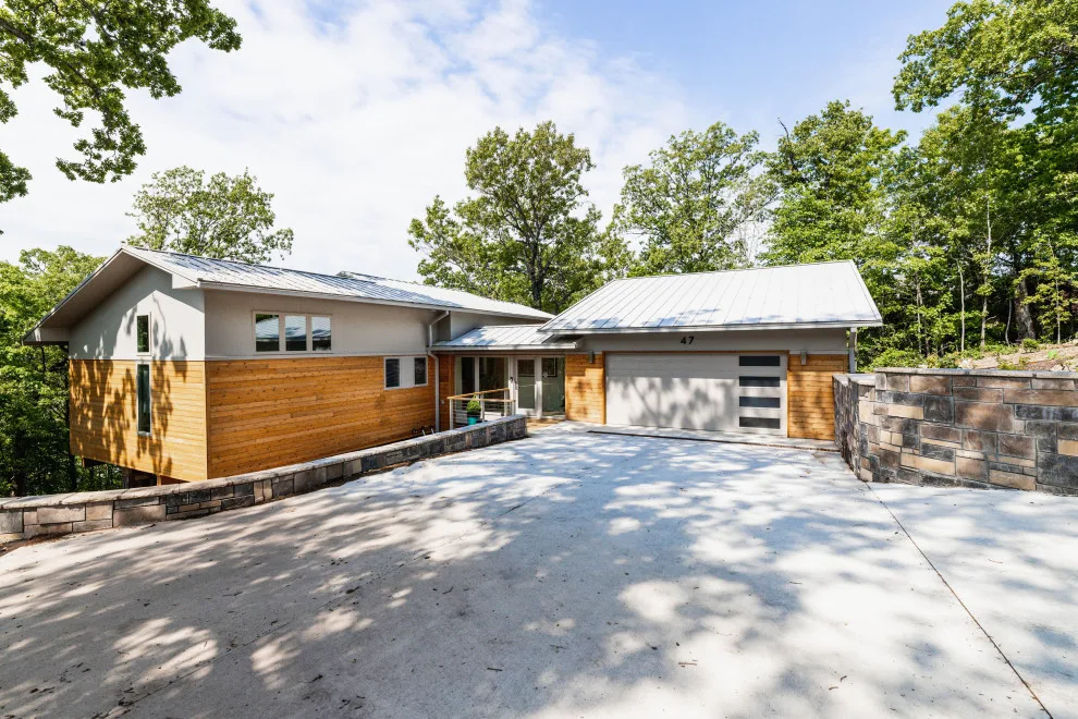 Slope-side Home by Matthias J Pearson Architect PLLC - Photo 5