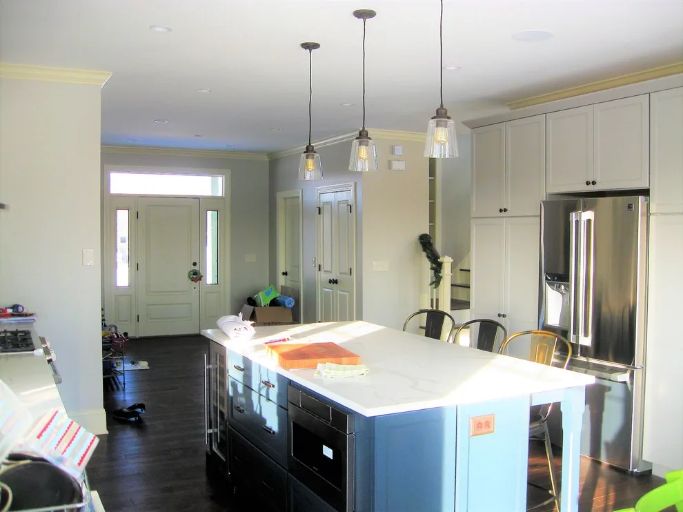 Hilltop Home by D.R. Long, Architect + Associates - Photo 2