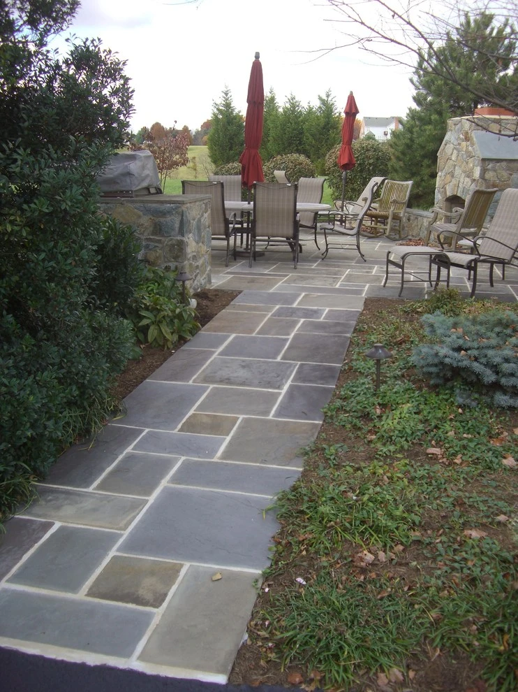 Walkways and Steps by Green Spaces Landscaping - Photo 10