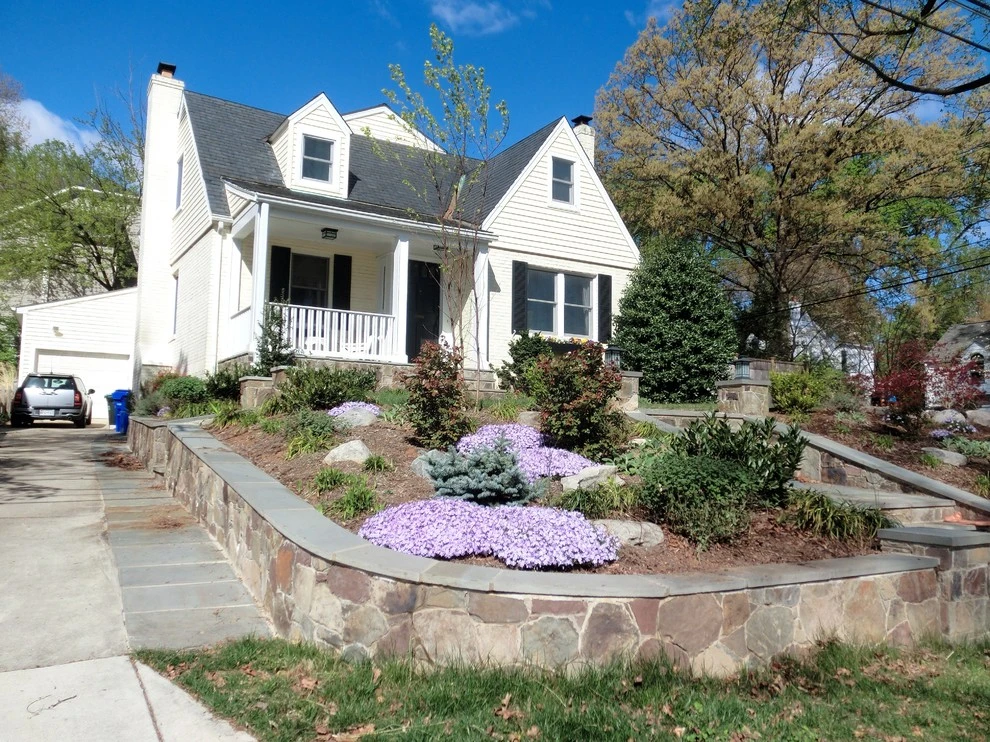 Planting Design by Green Spaces Landscaping - Photo 11