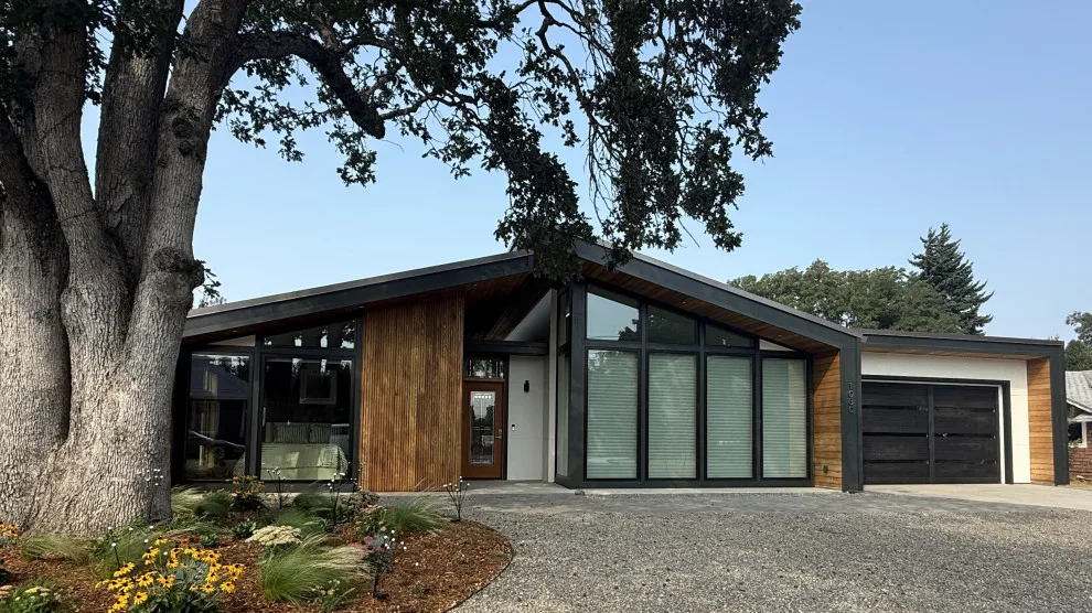 Contemporary Mid-Century Hull by McLaughlin Design & Construction LLC - Photo 5