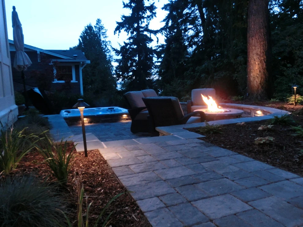 Outdoor Illumination by Green Spaces Landscaping - Photo 3